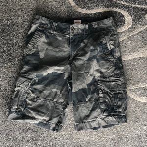 Mossimo camo Shorts